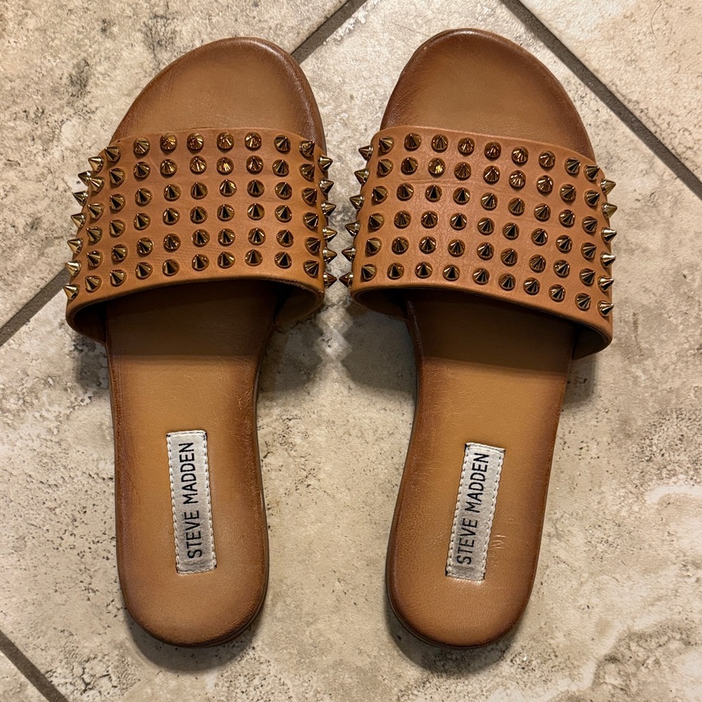 Steve Madden Tan Spiked Slide Sandals
